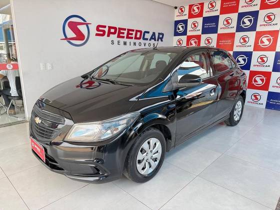 CHEVROLET ONIX 1.0 MPFI JOY 8V FLEX 4P MANUAL CHEVROLET ONIX 1.0 MPFI JOY 8V FLEX 4P MANUAL